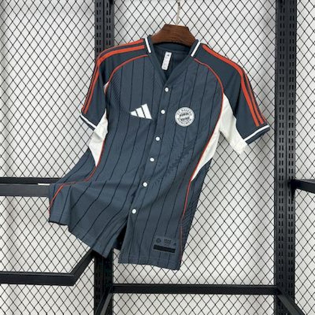 Bayern Munich 2025/26 US Pack Jersey