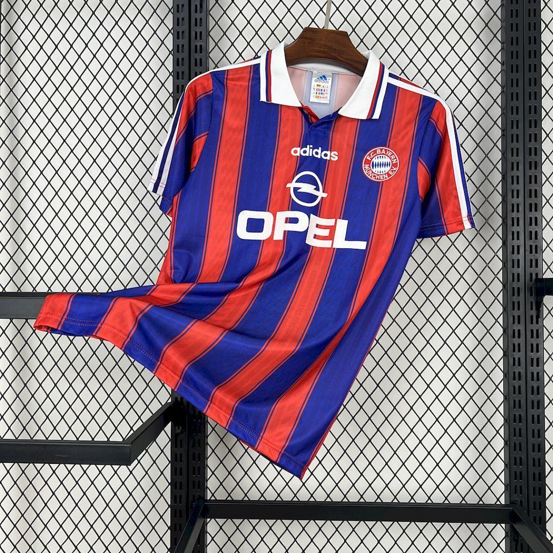 Bayern Munich 1995/97 Home Retro Jersey